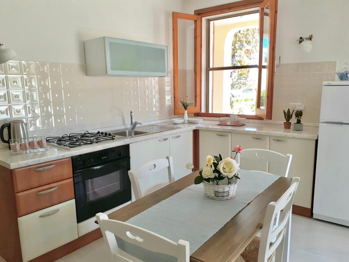 Villa Bouganville Valledoria  Esterno foto